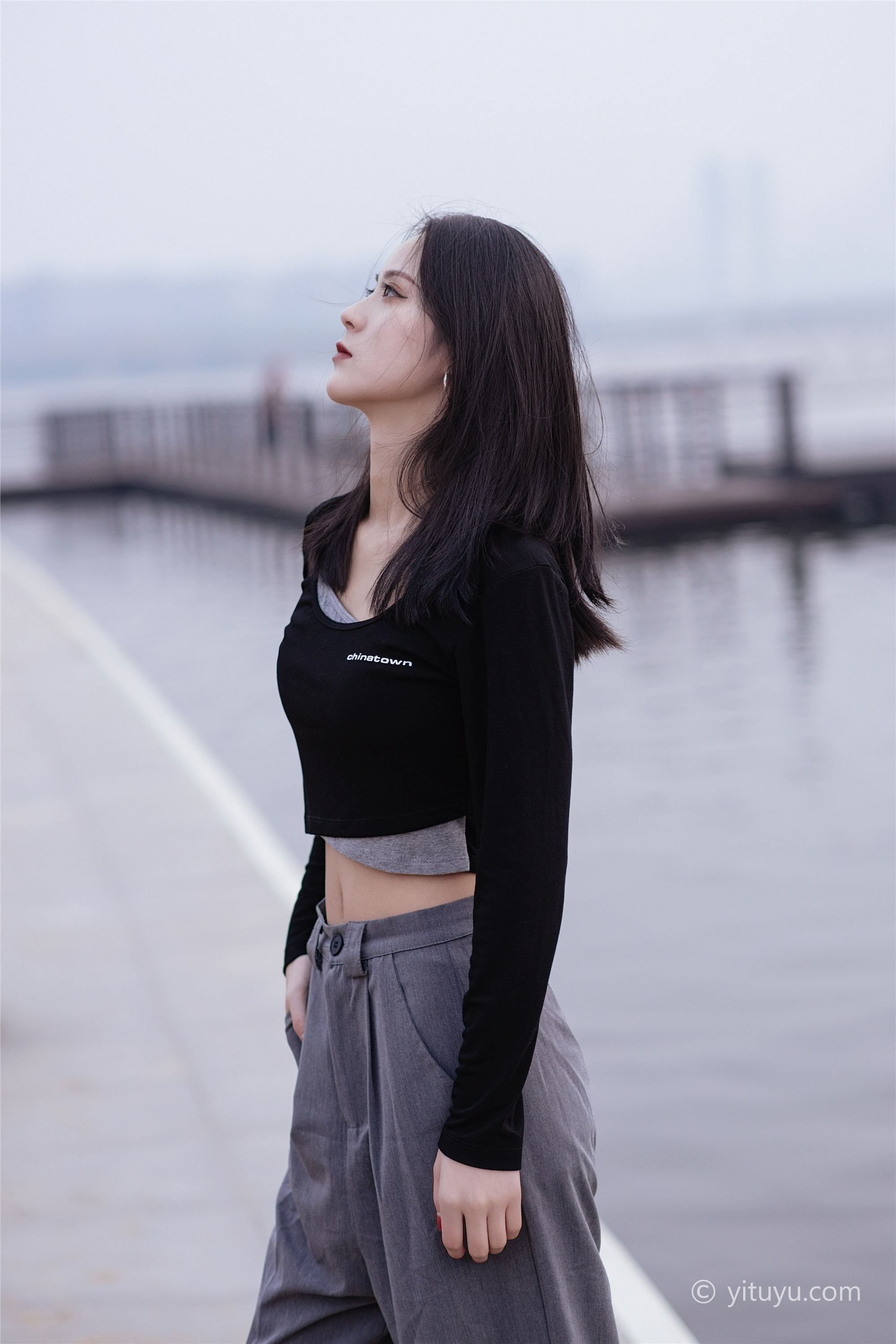 YITUYU艺图语 2021.07.16 天冷了 阿月